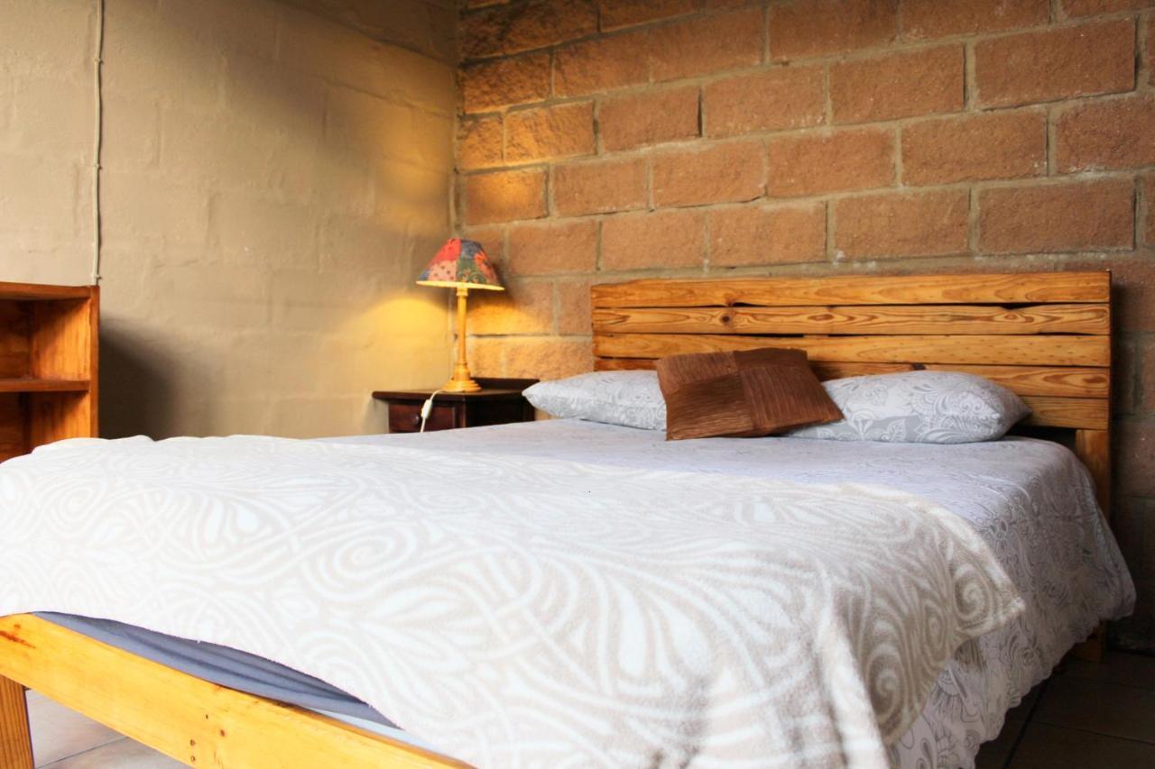 The Wild Farm Backpackers Hostel Wildernis Εξωτερικό φωτογραφία